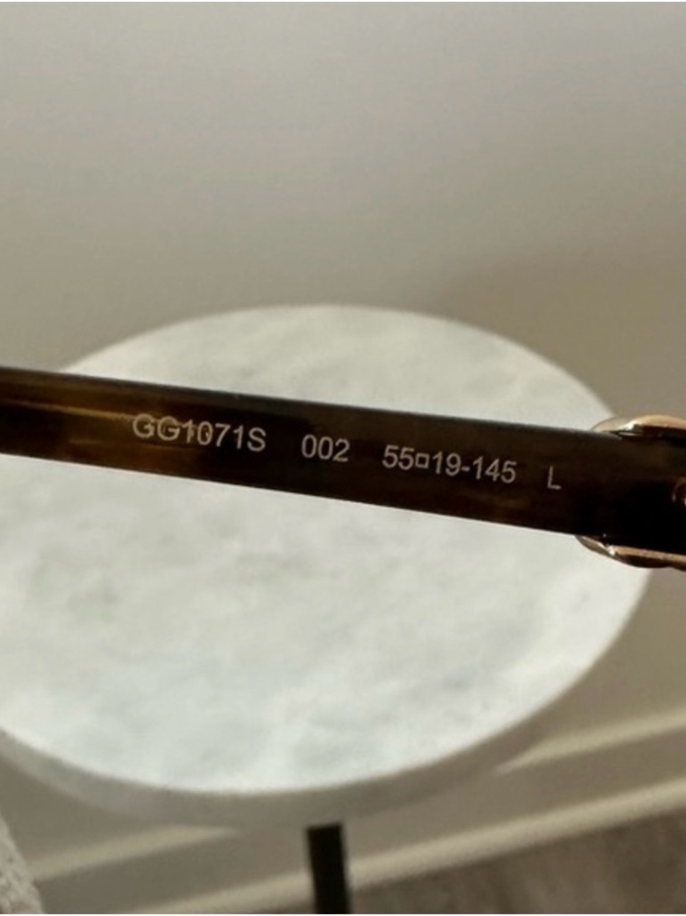 Gucci Dark Tortoiseshell Square Sunglasses with Gold GG Emblems - Picture 5 of 5